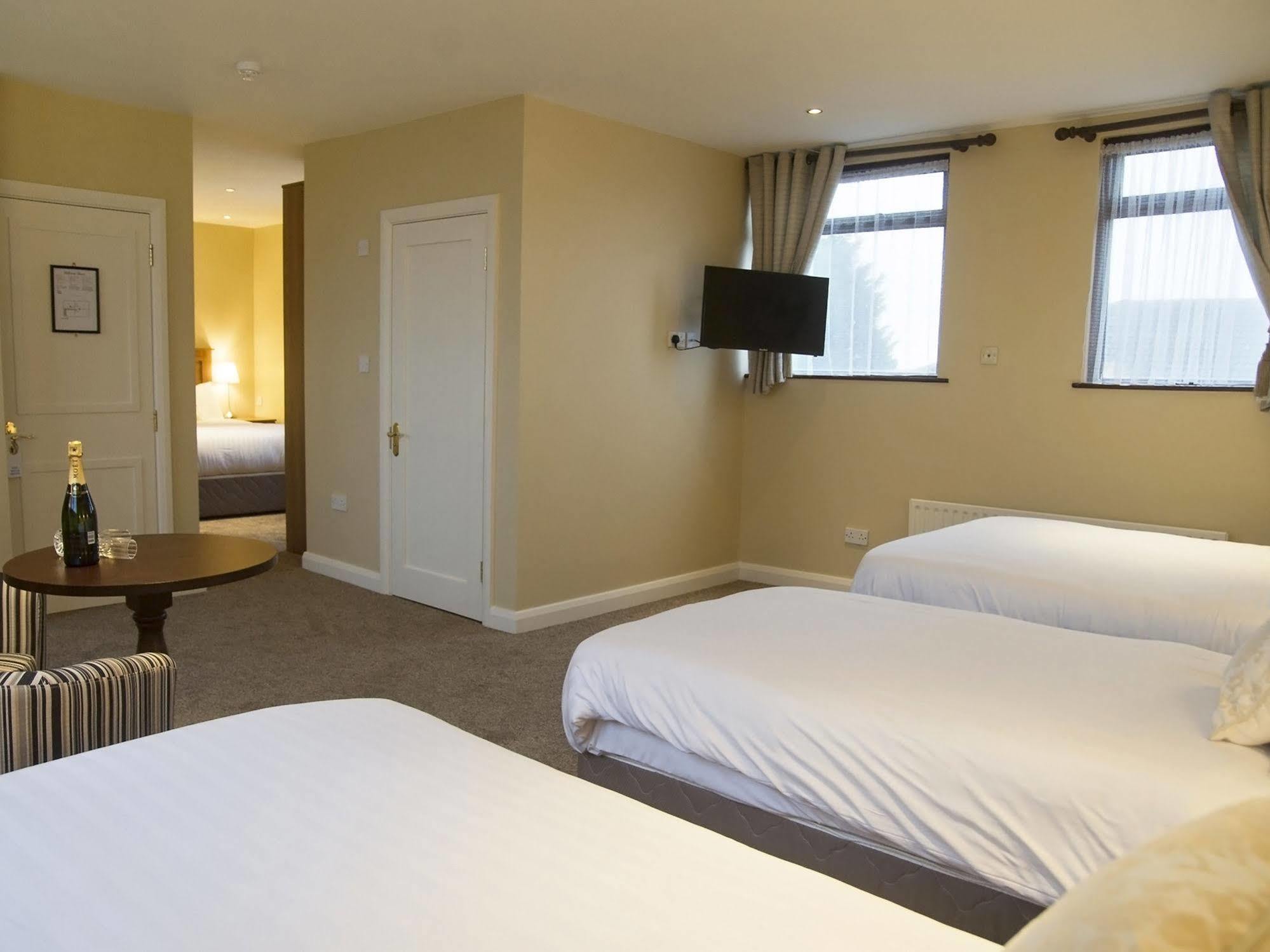 Hillview Self Catering Daire Lusk Dış mekan fotoğraf
